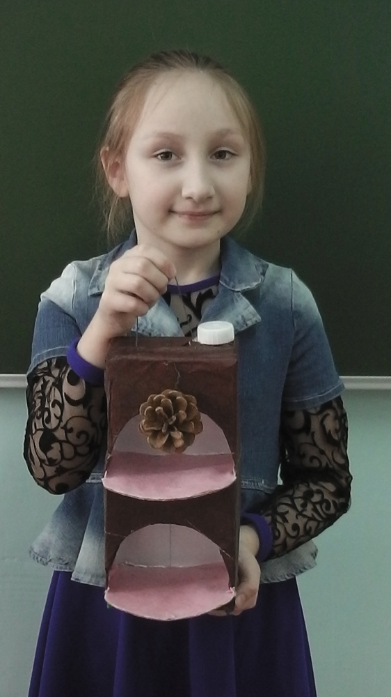 Вика Карипова: Кормушка